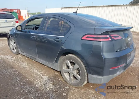 2013 Chevrolet Volt из США, поврежденный, VIN 1G1RB6E47DU145589
